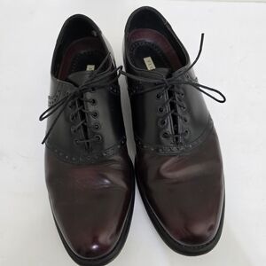 vintage men's size 9 Florsheim Two Toned Black Burgundy Oxford Saddle Shoes
